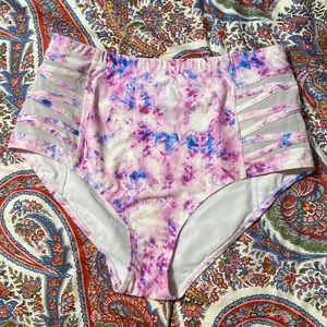 Torrid swim bottoms